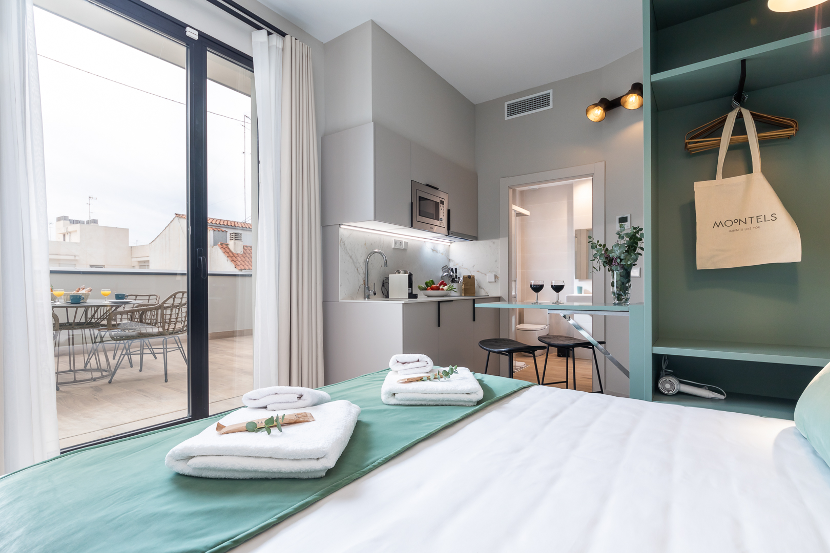 Alojamiento turístico en el centro de Valencia | Moontels Mercado de Ruzafa